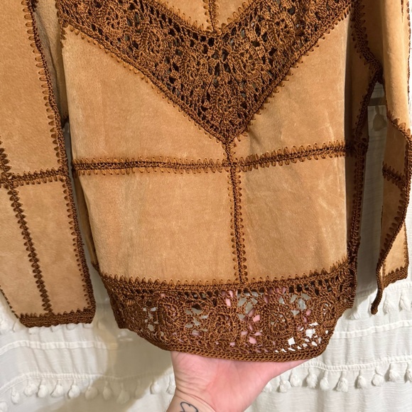 Vintage Y2K Carducci 100% Suede Crocheted Jacket Tan Brown Boho Western  Medium - Picture 9 of 14